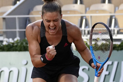 Οι υπερβάσεις της Μαρίας Σάκκαρη