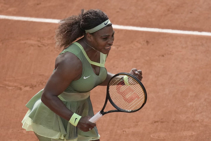 Roland Garros: Επιβλητικά στις “16” η Σερίνα Γουίλιαμς