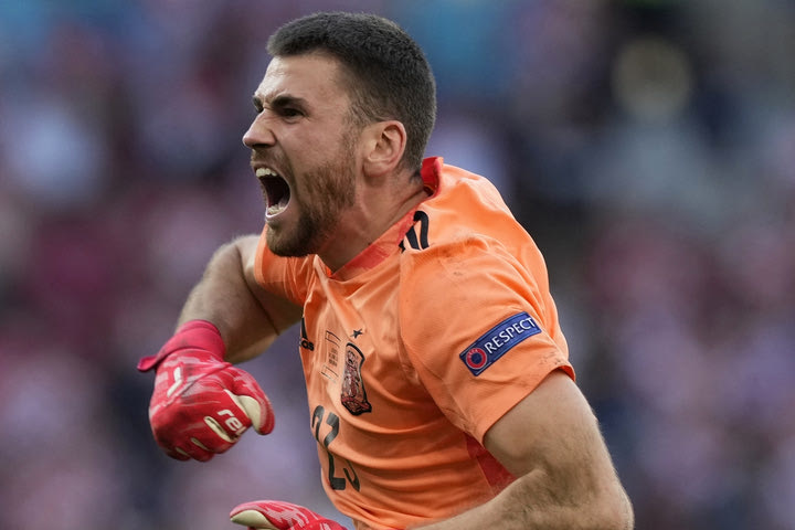 Euro 2020, Κροατία – Ισπανία: Η επέμβαση του Σιμόν στο σουτ του Κράμαριτς