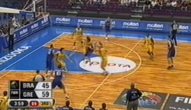 Το χτύπημα του Βαρεχάο στον Ζήση