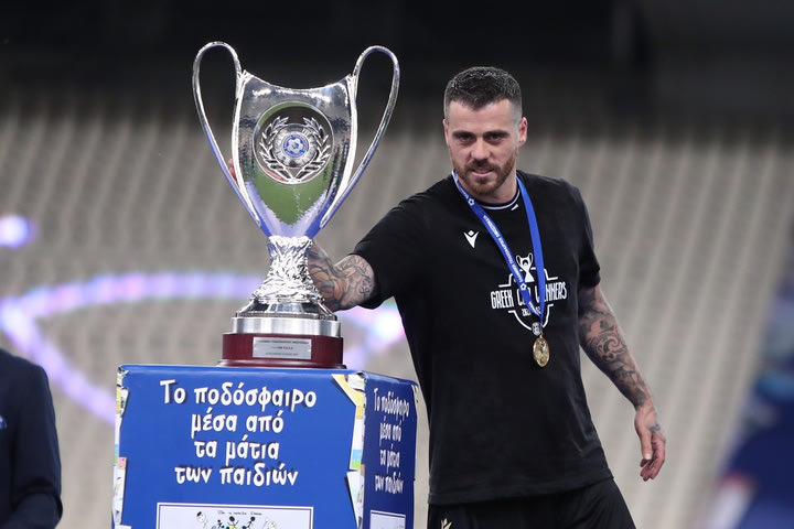 Βιεϊρίνια: “Ο ΠΑΟΚ είναι πάνω απ’ όλα”