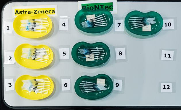 Η αποτελεσματικότητα των εμβολίων Pfizer και AstraZeneca έναντι της μετάλλαξης Δέλτα σε ποσοστά (μετά την πρώτη και τη δεύτερη δόση)