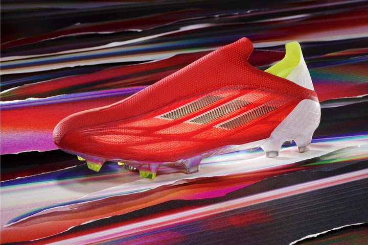 Η adidas επαναπροσδιορίζει την ταχύτητα στο ποδόσφαιρο με τo X SPEEDFLOW