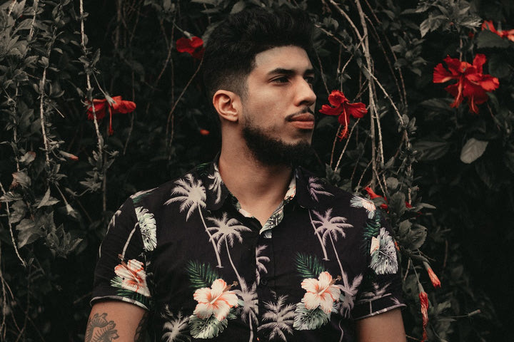 Floral πουκάμισα για χαβανέζικη διάθεση