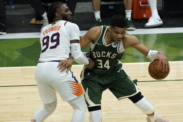 NBA Finals, Μπακς – Σανς: Τα highlights της νίκης του Μιλγουόκι στο Game 3
