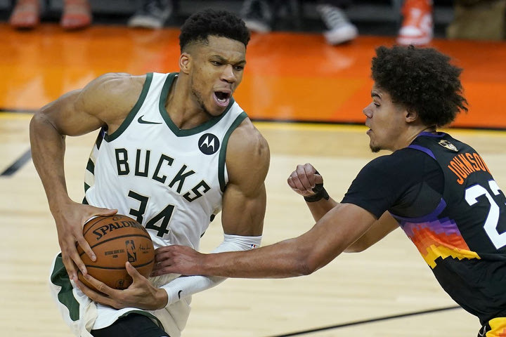 NBA Finals: Τα ρεκόρ του Γιάννη Αντετοκούνμπο στο Game 5