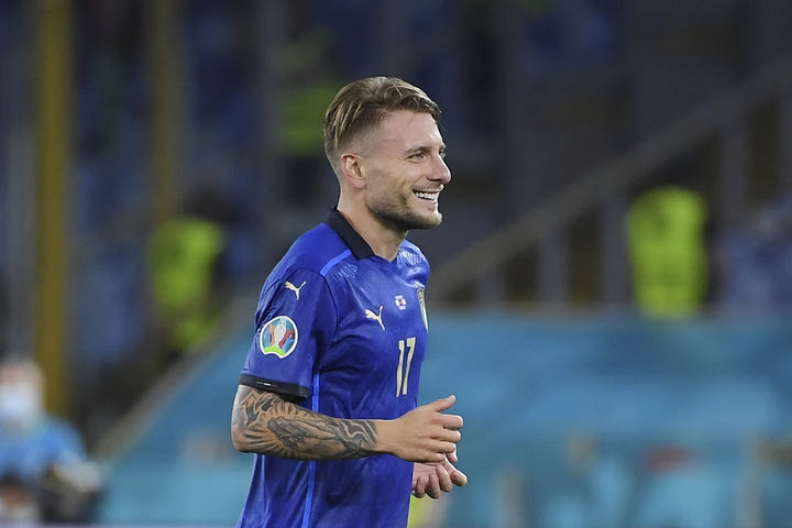 Μαντσίνι, πίτσα και Ιμόμπιλε