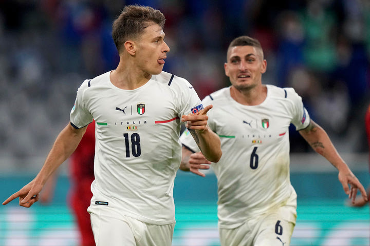 Euro 2020: Η Ιταλία καλπάζει προς τον τελικό με Μπαρέλα και Βεράτι
