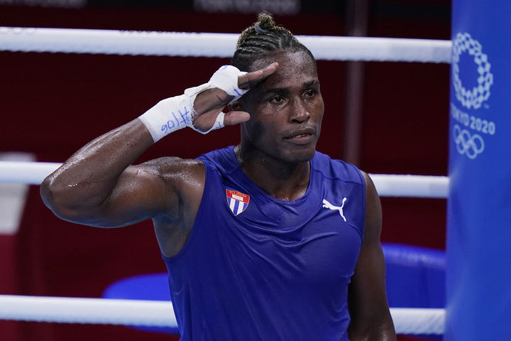 Ολυμπιακοί Αγώνες – Πυγμαχία: Η μάχη των δύο Κουβανών και το πολιτικό μήνυμα του Χούλιο λα Κρουζ