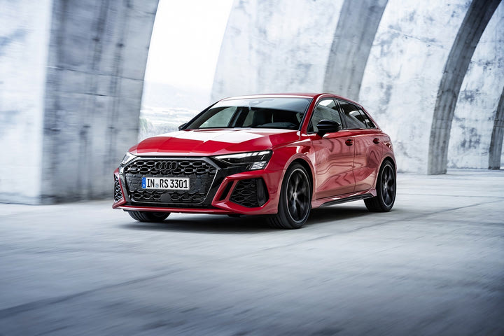 Το νέο Audi μαRSάρει με 400 ίππους