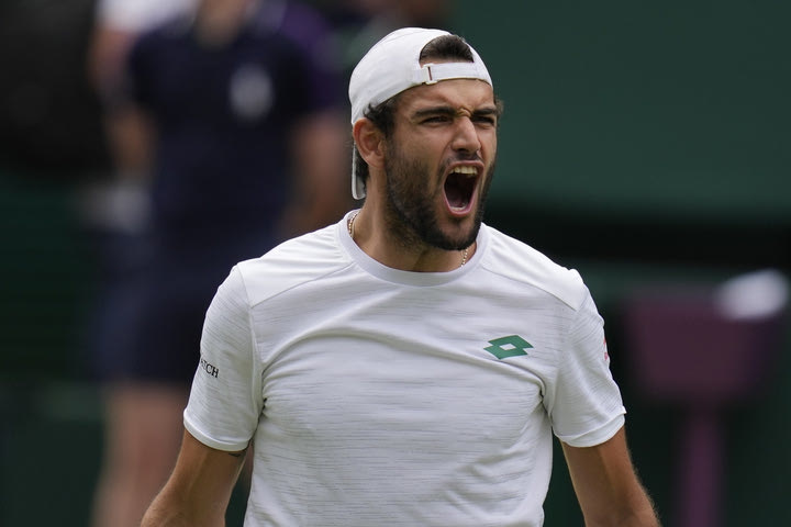 Stuttgart Open: Λύγισε τον Μάρεϊ και το σήκωσε ο Μπερετίνι