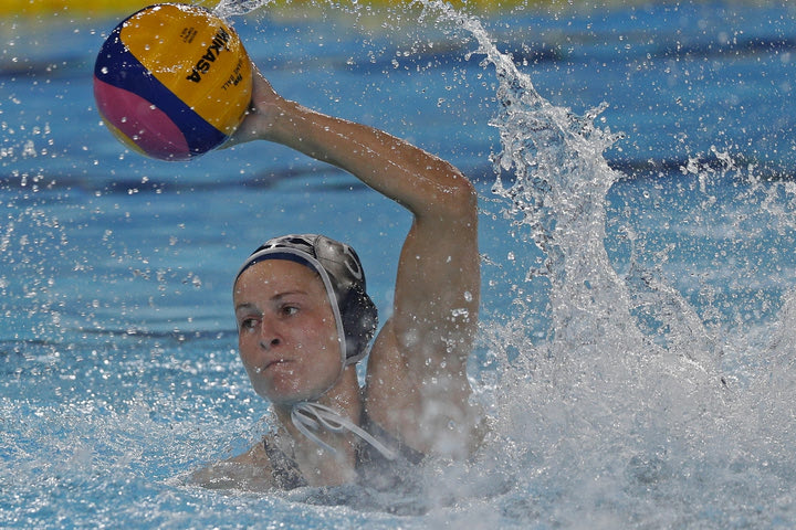 Στεφανία Χαραλαμπίδη: “Αφιερώνω το μετάλλιο στην Ελλάδα, υποφέρουν άνθρωποι”