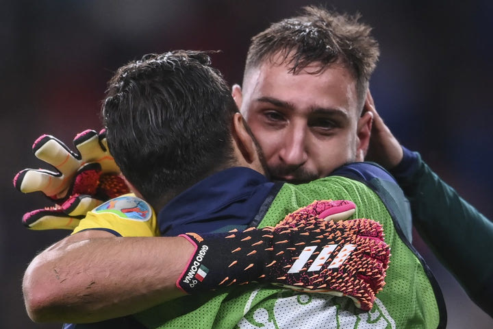 Euro 2020, Ιταλία – Ισπανία 4-2 πέν.: La Vita è Bella με Ντοναρούμα