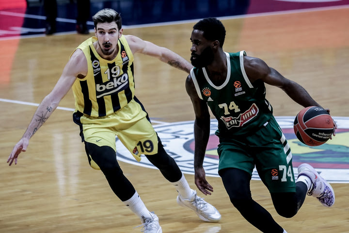 Μαρτυρία στο NEWS 24/7: “Μπήκαμε στην Ελλάδα χωρίς καν θερμομέτρηση”