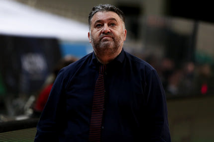 Ο Προμηθέας ευχαρίστησε τον Μάκη Γιατρά: “Συνδεδεμένος με τις σημαντικότερες επιτυχίες μας”