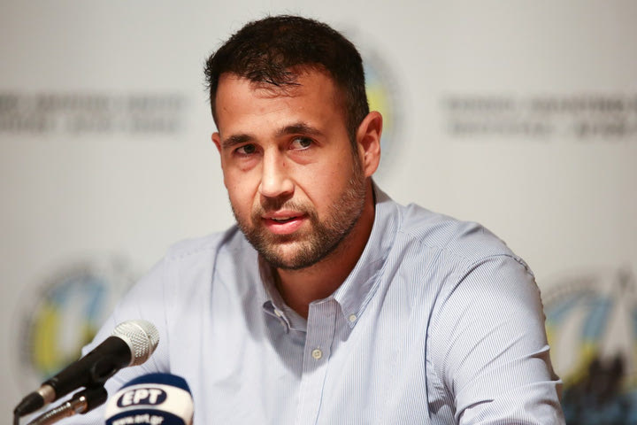 Γλυνιαδάκης: “Η αύξηση των ξένων θα απομακρύνει τον κόσμο από τα γήπεδα”