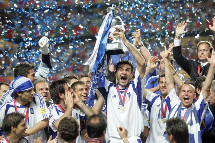 Euro 2020: Λίνεκερ και Σίρερ έβαλαν την Ελλάδα του 2004 πάνω απ’ τη Γερμανία του 1996 και του 1980