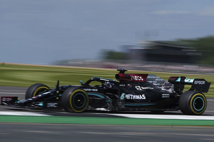 Formula 1, GP Βρετανίας: Ο Χάμιλτον επέστρεψε στην πολ ποζίσιον