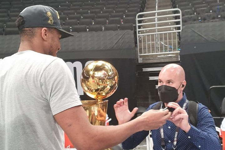 Αποστολή SPORT24 στο Μιλγουόκι με τον Χάρη Σταύρου: Ονειρευτείτε, δεν κοστίζει