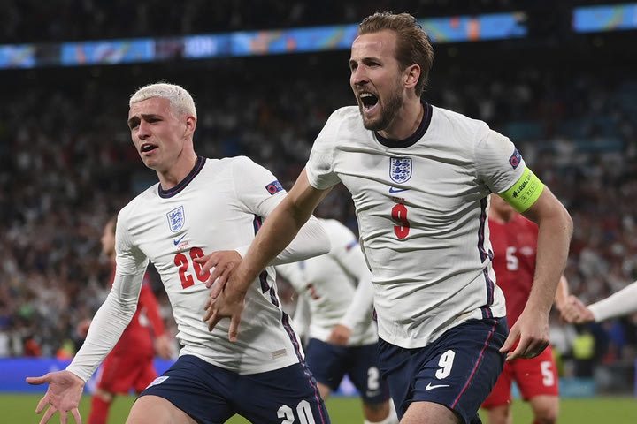 Euro 2020, Αγγλία – Δανία 2-1: Το Νησί φλέγεται, οι Άγγλοι σε τελικό έπειτα από 55 χρόνια