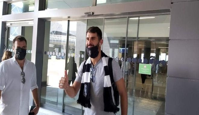Η άφιξη του Ολιβέιρα για τον ΠΑΟΚ