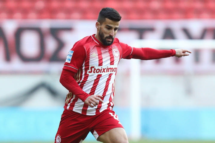A Bola: “Η Γκιμαράες θα ανακοινώσει την επόμενη εβδομάδα τον Τιάγκο Σίλβα”
