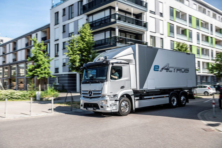 Αυτό είναι το ηλεκτρικό φορτηγό της Mercedes-Benz