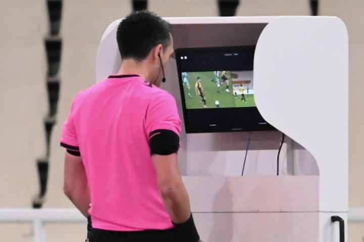 Super League: Οι δύο περιπτώσεις που δικαιολογούν την απουσία VAR από ένα ματς
