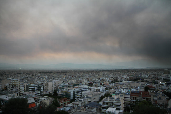 Αυτές οι μάσκες προστατεύουν από την εισπνοή μικροσωματιδίων λόγω πυρκαγιάς