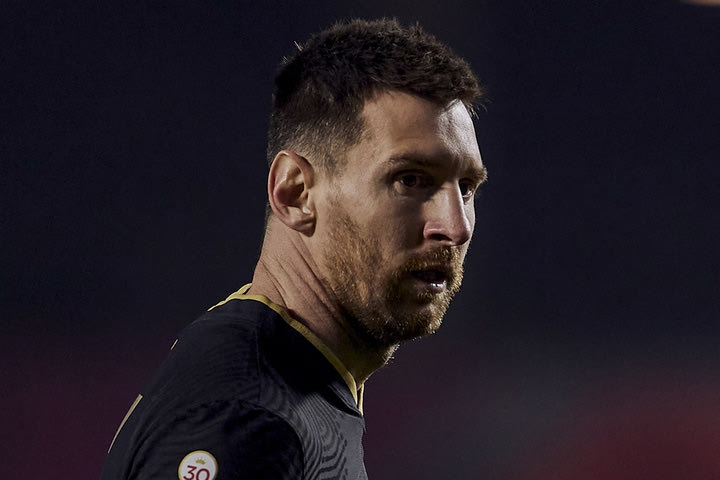 Μέσι για Μίλερ: “Χάσαμε έναν θρύλο του ποδοσφαίρου”