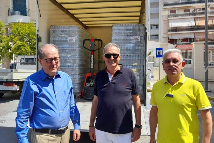 Φωτιές στην Ελλάδα: Ο Αστέρας προσφέρει 2.000 κούτες με νερά στους πυρόπληκτους