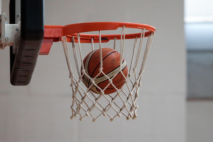 Α2 Ανδρών: Αναβλήθηκε το Τρίτων – Μεσολόγγι, έμπαζε νερά το κλειστό του Στρέφη