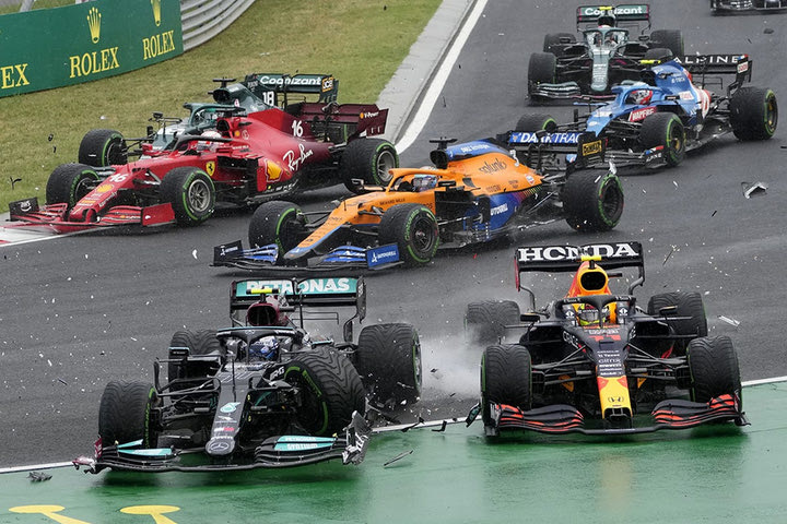 Formula 1: Ποινή και κριτική στον Μπότας για το ατύχημα της Ουγγαρίας