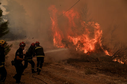 Τραγωδία: Δύο νεκροί πυροσβέστες στη φωτιά στο Ρέθυμνο