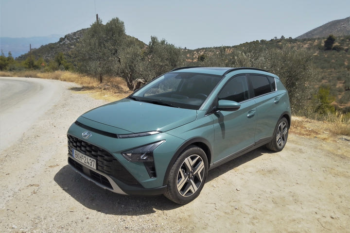 Οδηγώντας το νέο Hyundai Bayon 1.0 lt – 100 hp