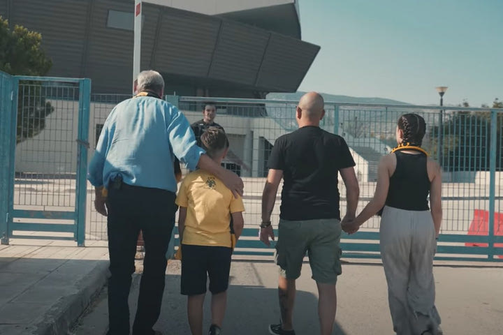 Υπέροχο video της ΚΑΕ ΑΕΚ για τα εισιτήρια διαρκείας με τον Στέλιο Βασιλειάδη και security τον Μαυροειδή