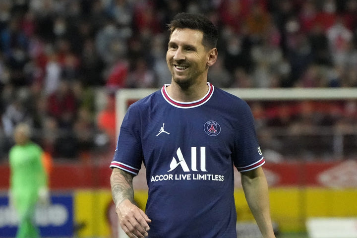 Champions League: Σπουδαία ντέρμπι Λίβερπουλ – Μίλαν και Ίντερ – Ρεάλ Μαδρίτης, η Παρί του Μέσι απέναντι στη Μπριζ