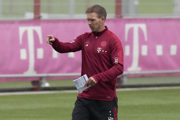 Bundesliga: Αφετηρία με διαφορετικούς προπονητές για τους περσινούς πρωτοπόρους