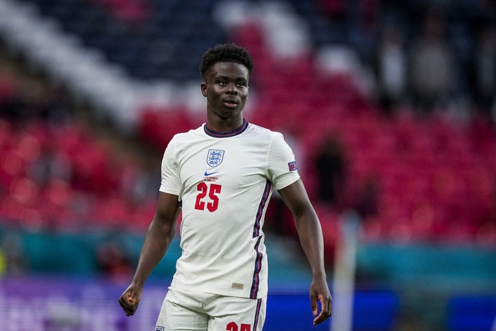 Άρσεναλ: Έκπληξη στον Σακά, έφτιαξε “τοίχο” με μηνύματα αγάπης