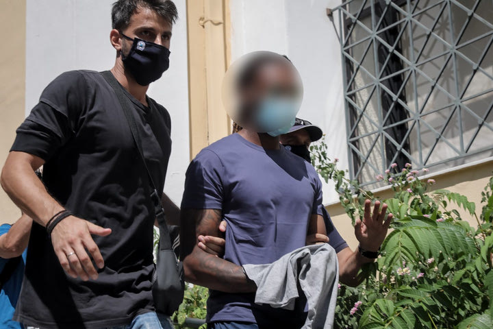Δικηγόρος Σεμέδο: “Αν τη δείτε και εσείς, θα μου πείτε αν μοιάζει με 17 ή 23-26 ετών”