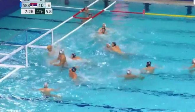 Μαγικό άγγιμα Σκουμπάκη για το 10-10 & απάντηση Σέρβων με πέναλτι