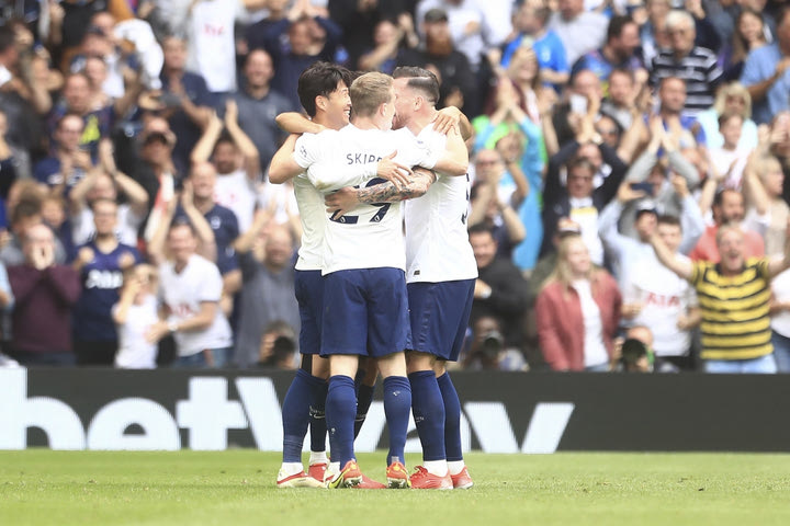 Premier League: Συναγερμός με τα κρούσματα, ρεκόρ εβδομάδας με 42 περιπτώσεις