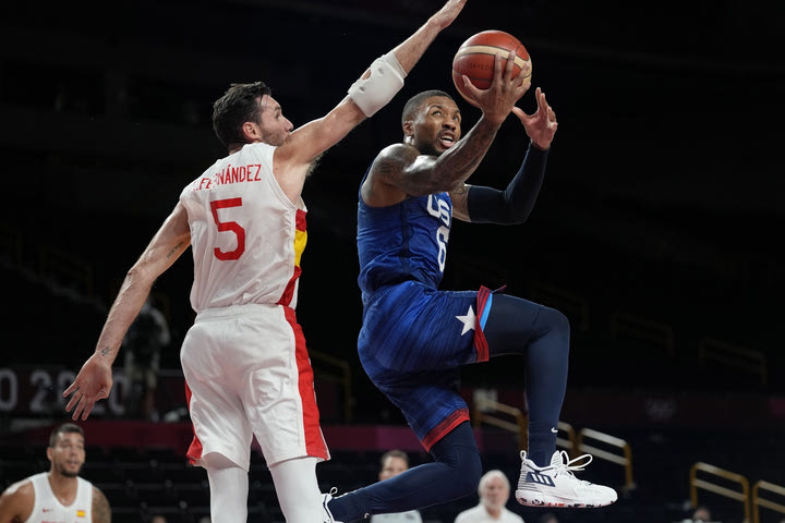 LIVE ο μεγάλος προημιτελικός μεταξύ της Ισπανίας και της Team USA στη Σαϊτάμα