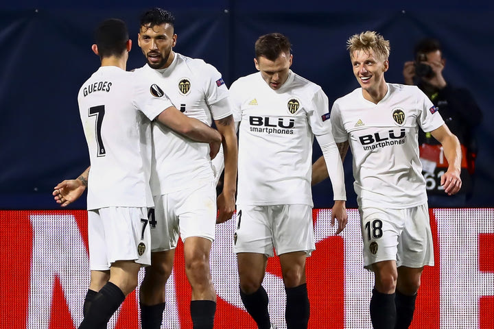 Βαλένθια – Αλαβές 3-0: Καθάρισαν από το πρώτο ημίχρονο οι “νυχτερίδες”
