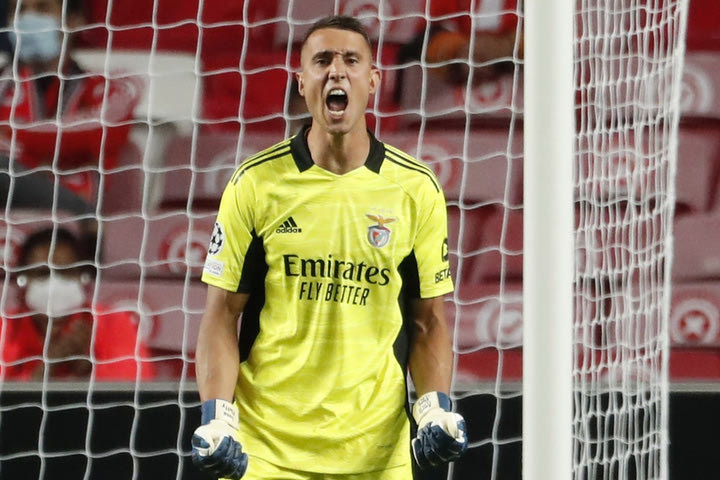 Champions League: Βλαχοδήμος και Αθανασιάδης στην πεντάδα των κίπερ με τις περισσότερες επεμβάσεις