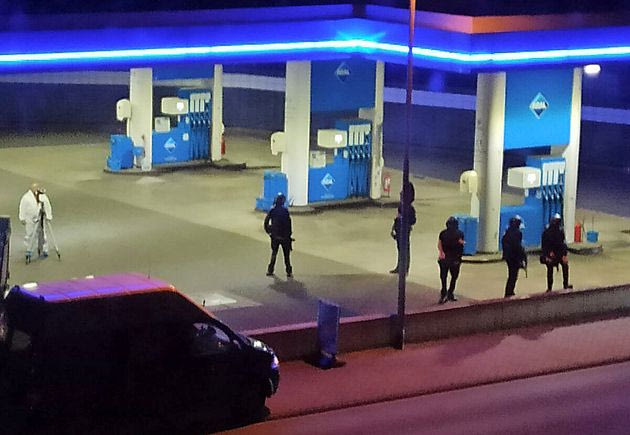 Σοκ στη Γερμανία: Αρνητής του κορονοϊού δολοφόνησε υπάλληλο βενζινάδικου για μια μάσκα