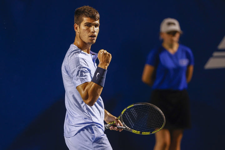 US Open: Απτόητος ο Αλκαράζ, μετά τον Τσιτσιπά απέκλεισε και τον Γκογιόφτσικ