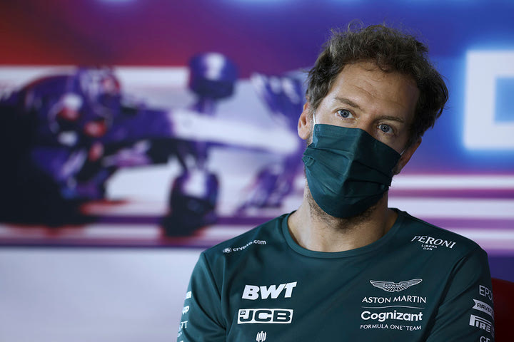Formula 1: Η Aston Martin κράτησε τους Φέτελ και Στρολ για το 2022