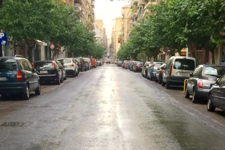 Αστραψε ο Αγιος Παύλος: Δείτε εικόνες