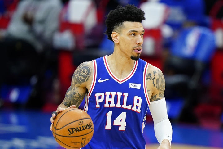 NBA: Οι Σίξερς έστειλαν τον Ντάνι Γκριν στους Γκρίζλις για χάρη του ΝτιΆντονι Μέλτον